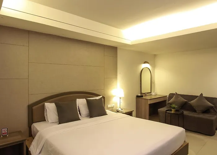 Lee Garden Hotel