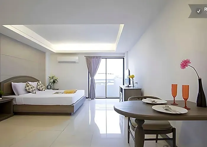 Lee Garden 4*