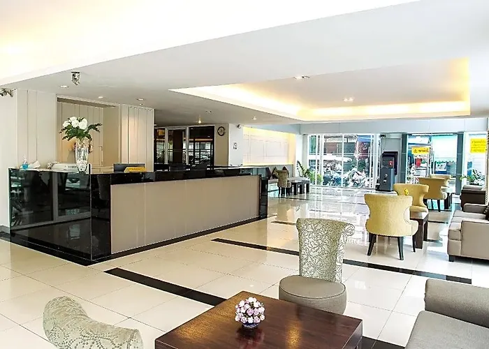 Lee Garden Hotel