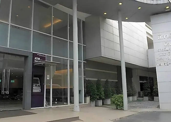 Hotel Lee Garden