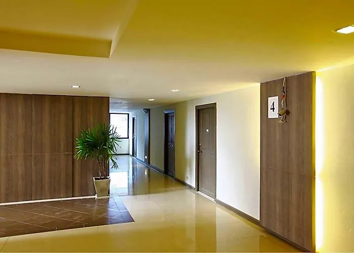Lee Garden 4*